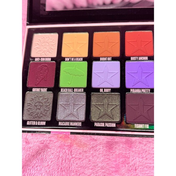 New! Gothic Beach Eyeshadow Palette Jeffree Star Rare Vaulted BNIB NWT HTF - Picture 9 of 9